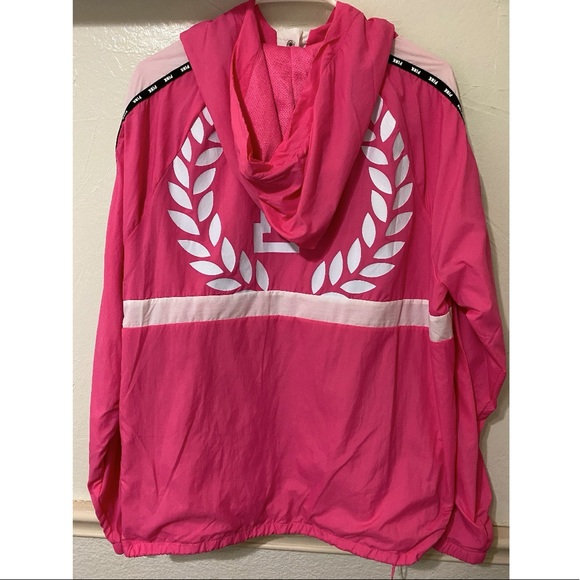 New PINK windbreaker M/L - Picture 3 of 7